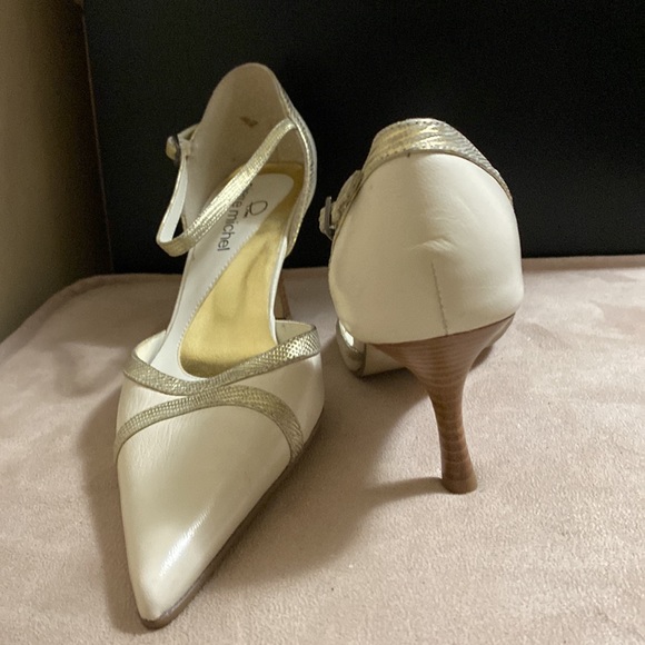 Brand New Vintage Heels - Picture 4 of 5